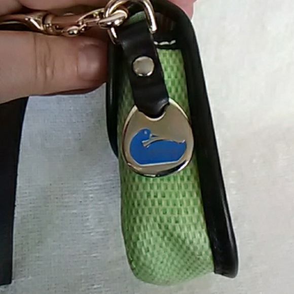⏳Clearance - Authentic Dooney & Bourke wristlet - Picture 3 of 6